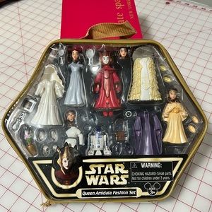 Disney Parks Padme Amidala miniature doll fashion playset